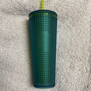 NWT Starbucks Green Jelly Acrylic Grid Tumbler Limited Edition 2022 24oz